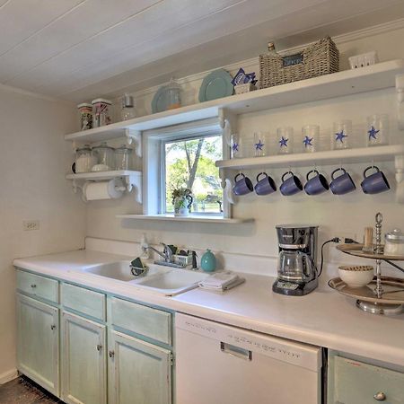 Coastal, Walkable Home In Historic Southport! Eksteriør bilde