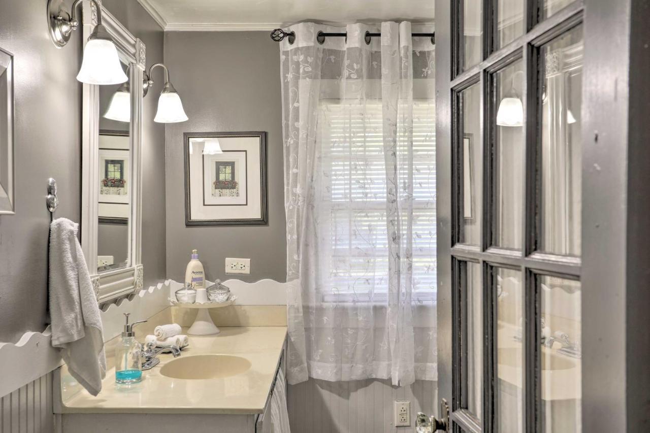 Coastal, Walkable Home In Historic Southport! Eksteriør bilde