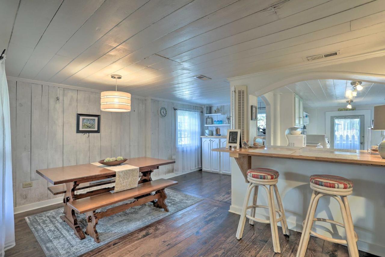Coastal, Walkable Home In Historic Southport! Eksteriør bilde